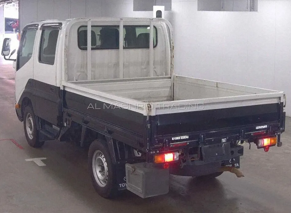 TOYOTA DYNA 2017 — photo 2