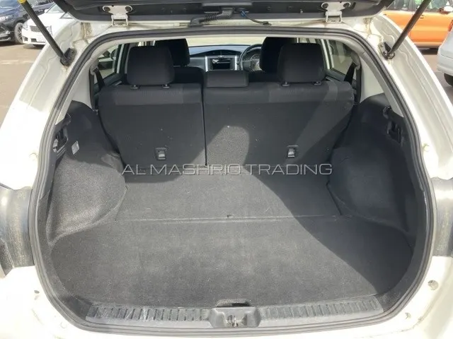 TOYOTA COROLLA FILEDER 2015 — photo 4