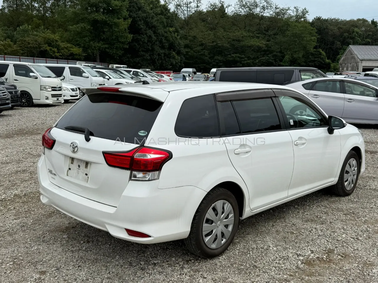 TOYOTA COROLLA FILEDER 2015 — photo 2