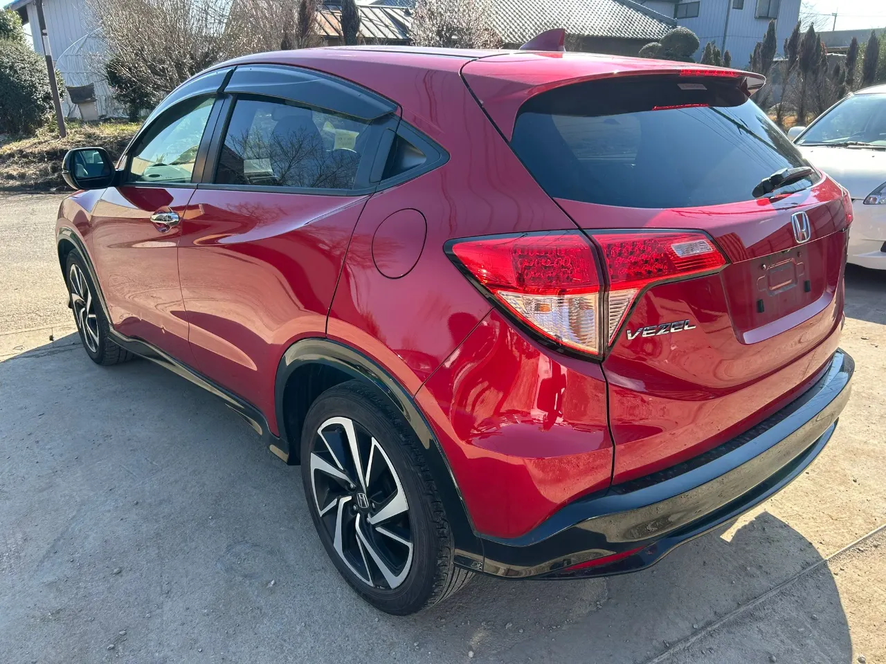 HONDA VEZEL 2017 — photo 2