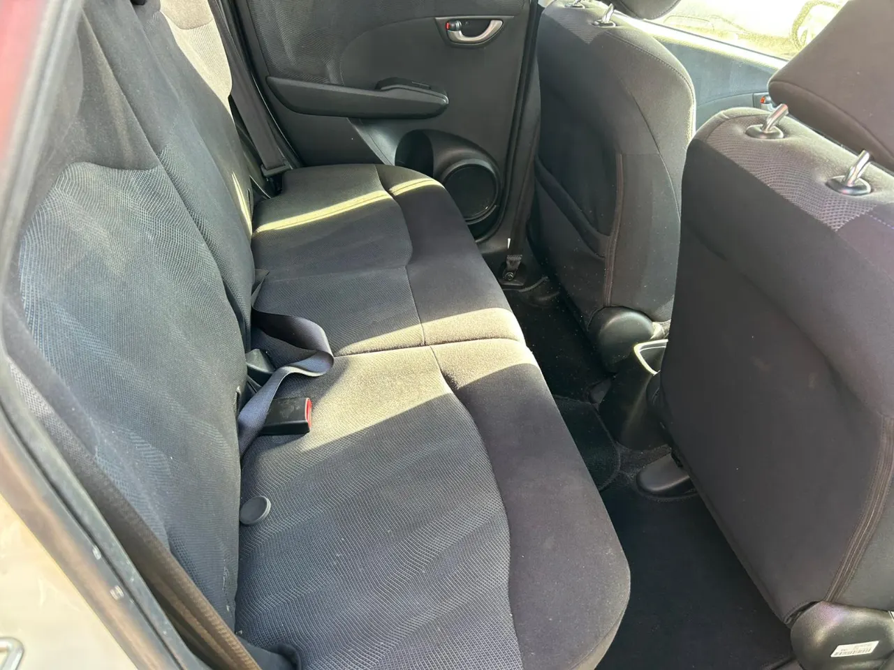 HONDA FIT 2010 — photo 6