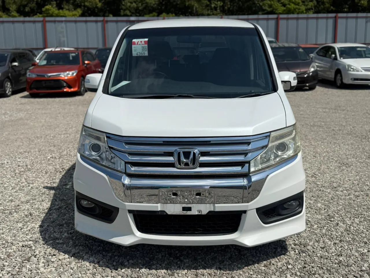 HONDA STEP WAGON 2013 — photo 6