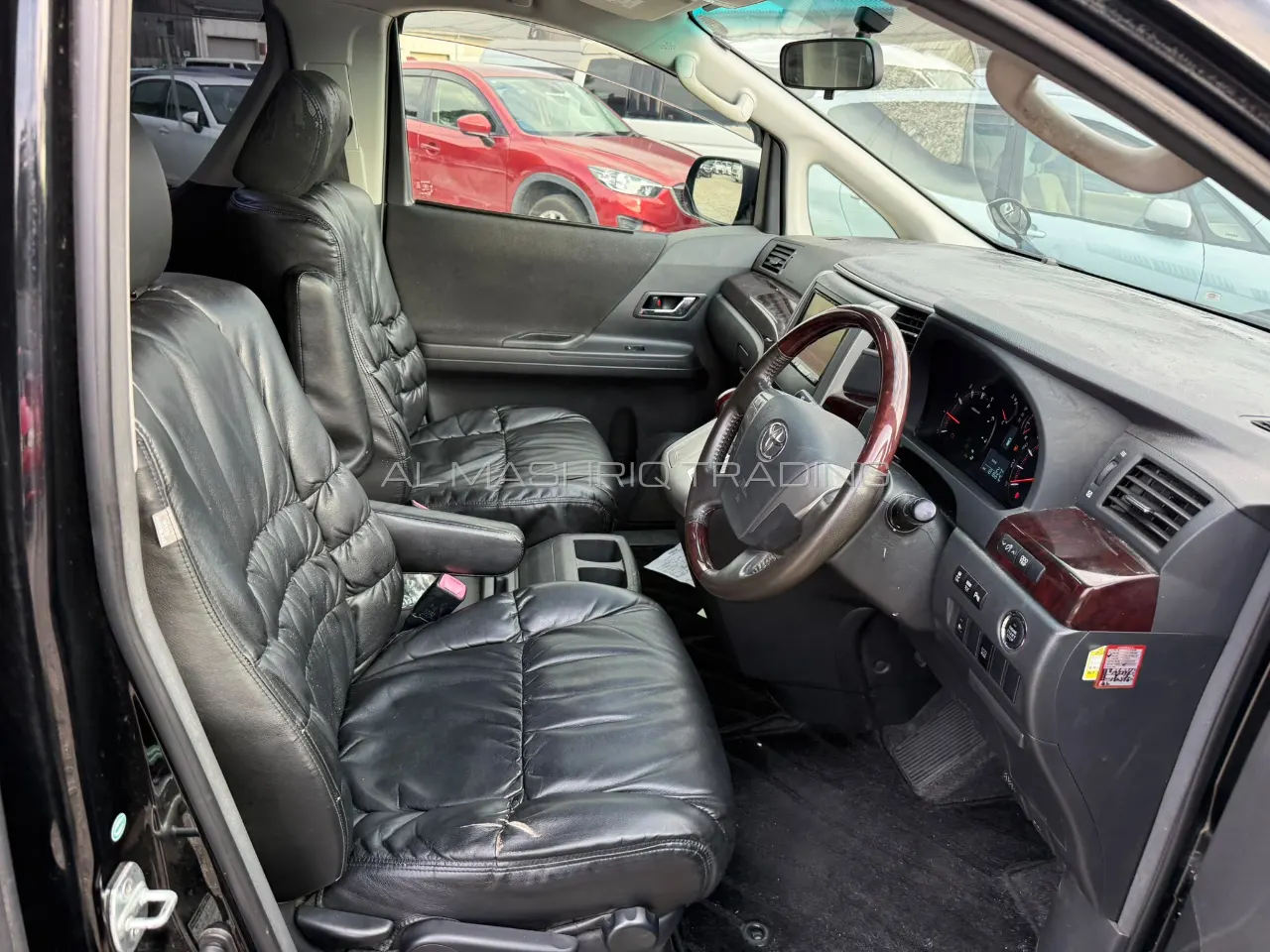 TOYOTA VELFIRE 2012 — photo 6