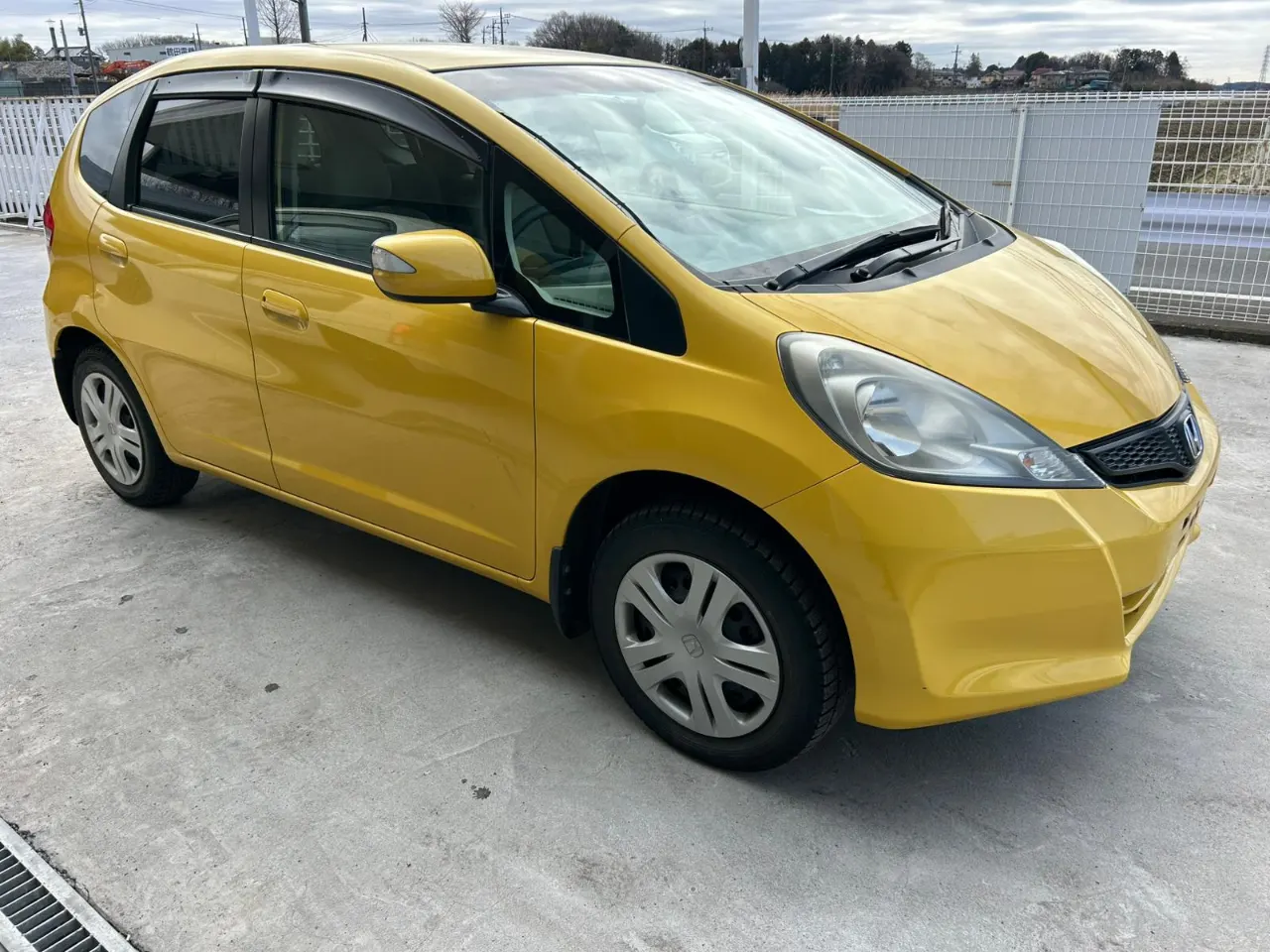 HONDA FIT 2011 — photo 2
