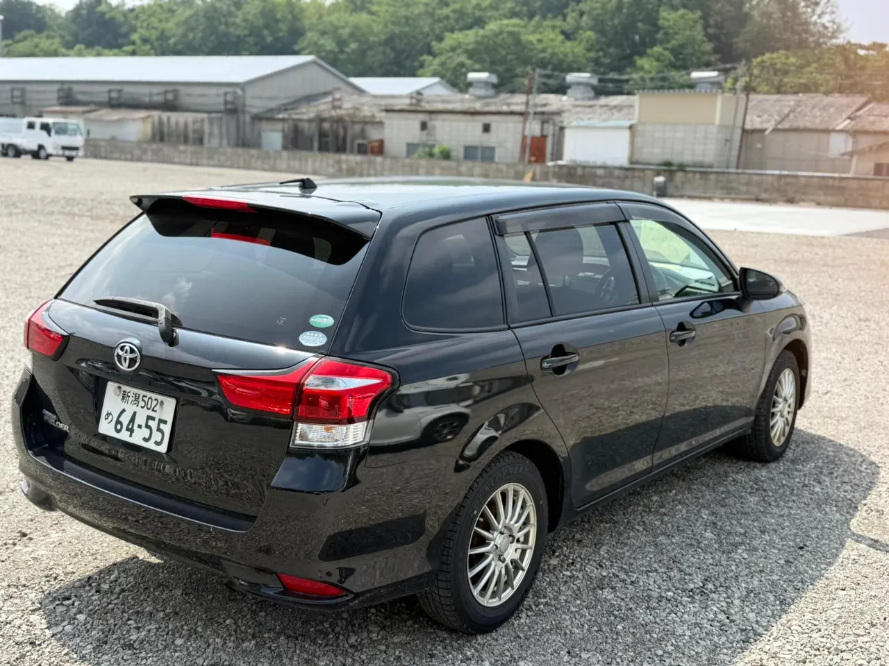 TOYOTA COROLLA FILEDER 2016 — photo 2