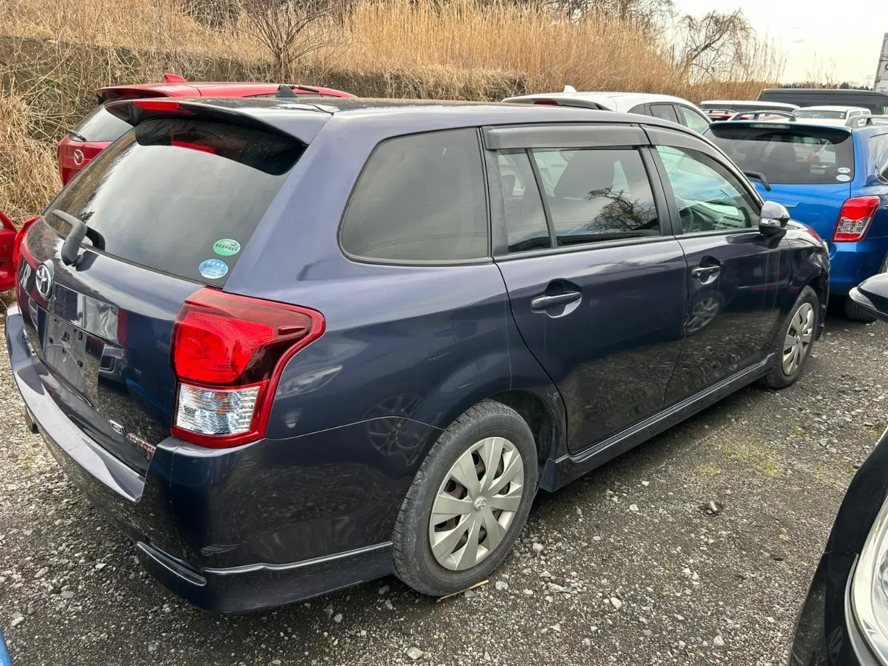 TOYOTA COROLLA FILEDER 2013 — photo 2