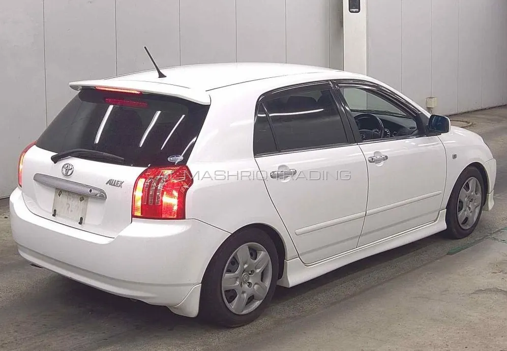 TOYOTA ALEX 2003 — photo 2