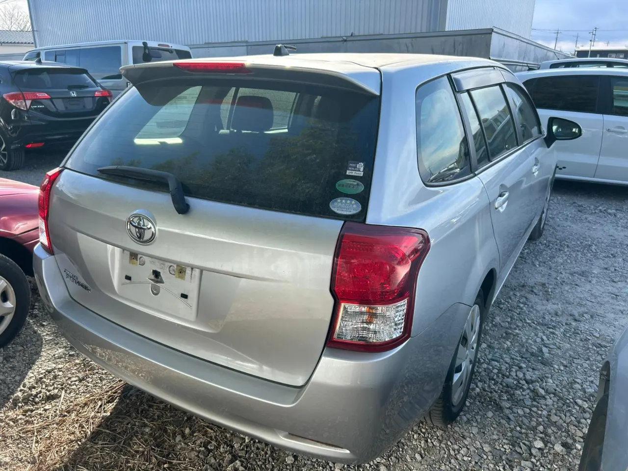 TOYOTA COROLLA FILEDER 2013 — photo 2