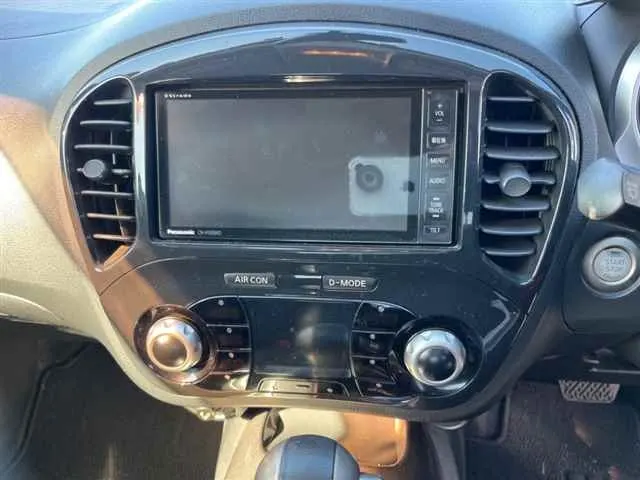 NISSAN JUKE 2012 — photo 6