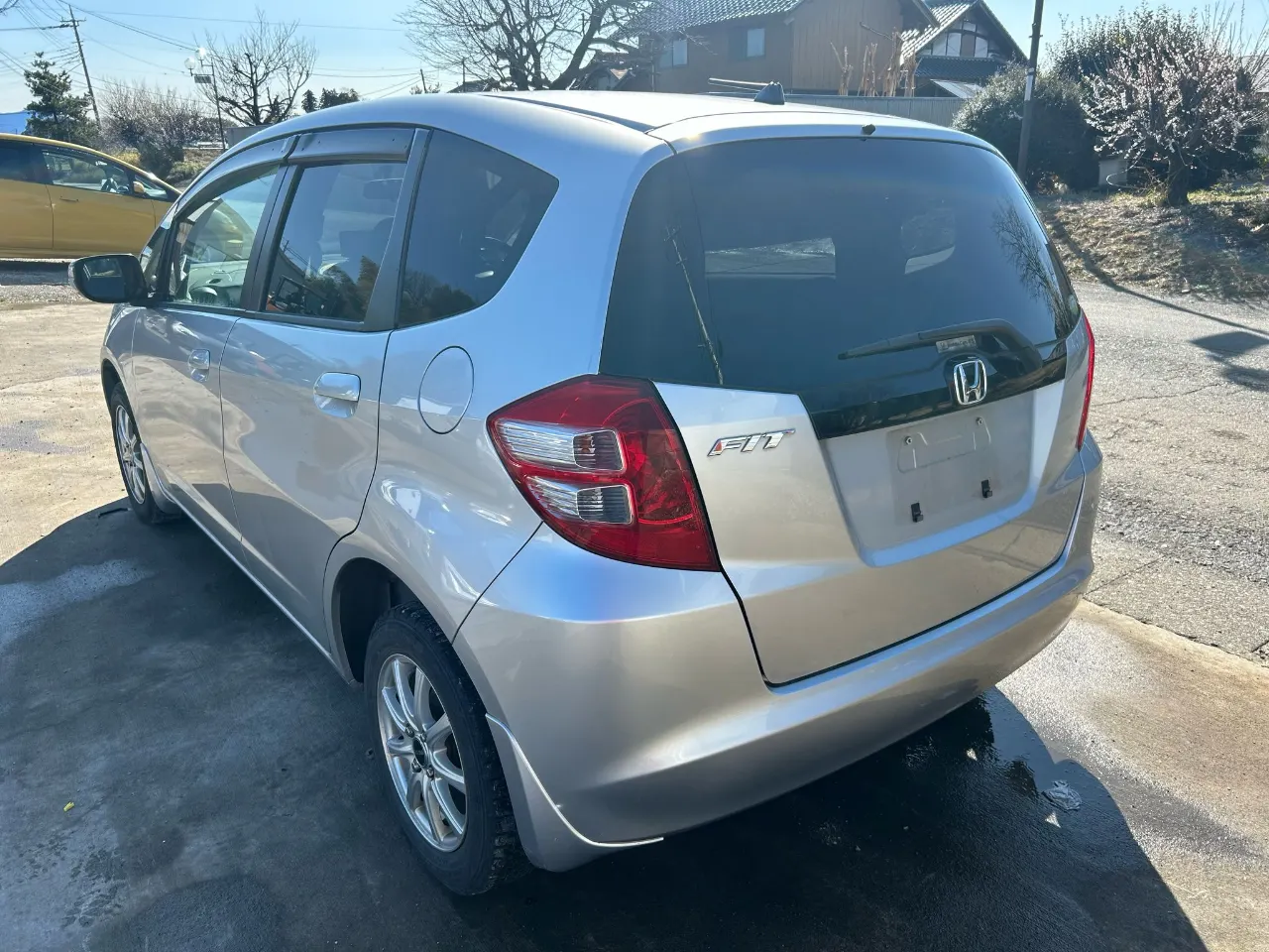 HONDA FIT 2010 — photo 2