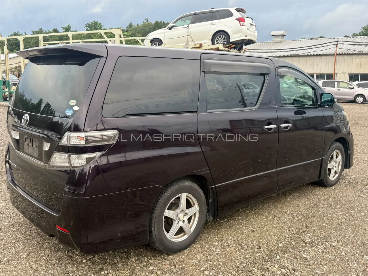 TOYOTA VELFIRE 2011 — photo 6
