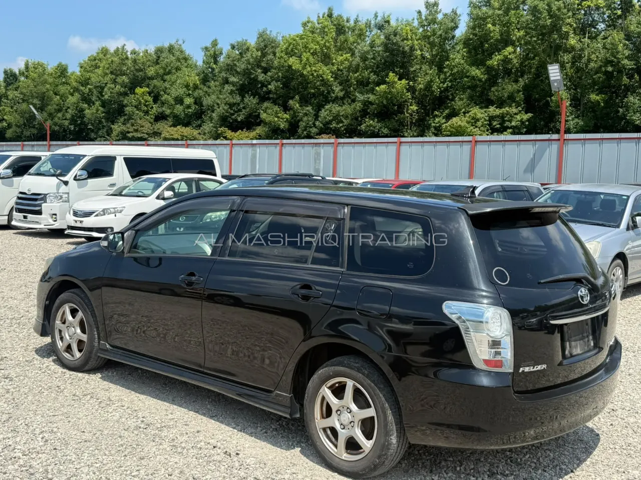 TOYOTA COROLLA FILEDER 2012 — photo 2
