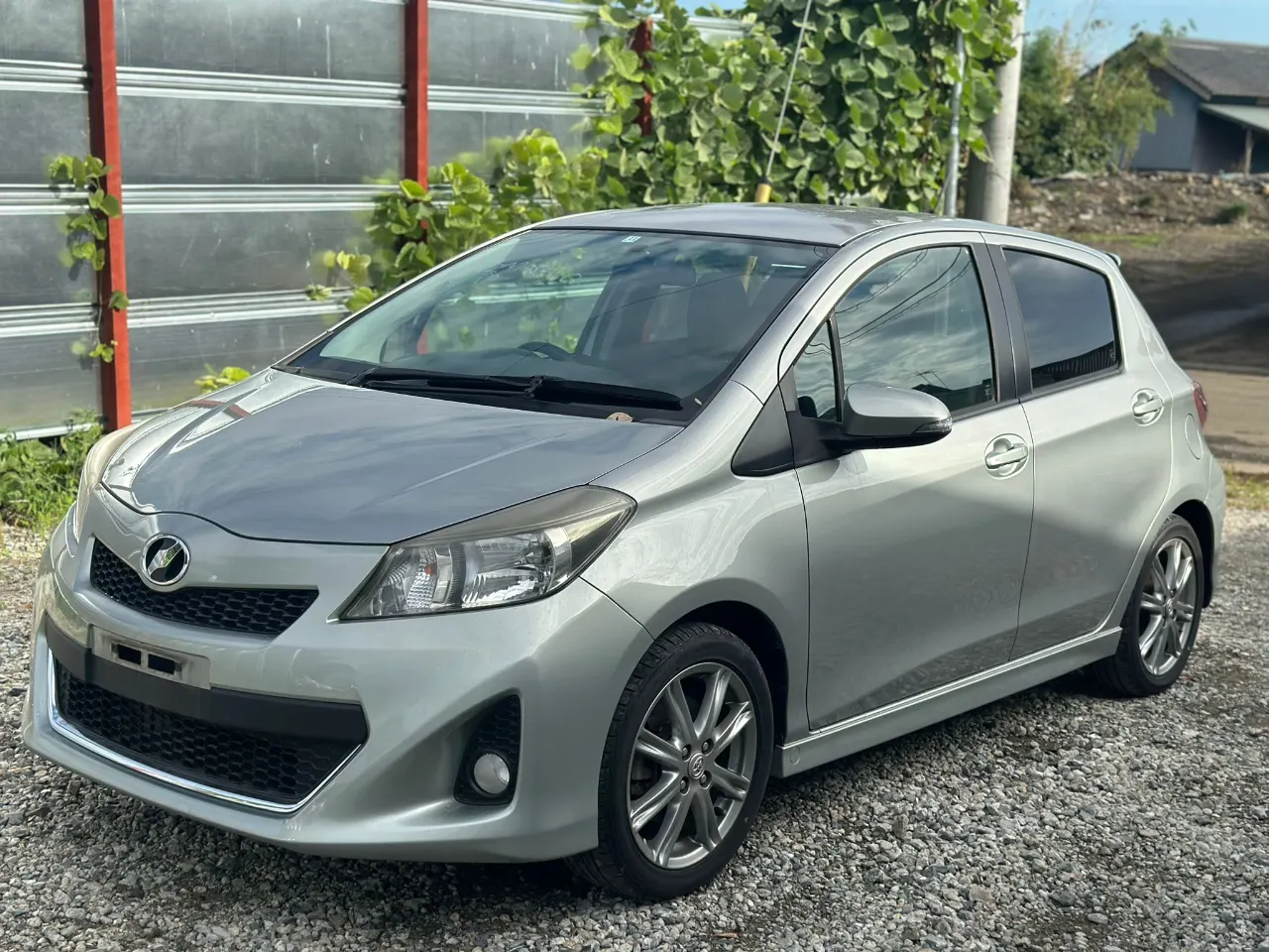 TOYOTA VITZ 2011 AM-34679