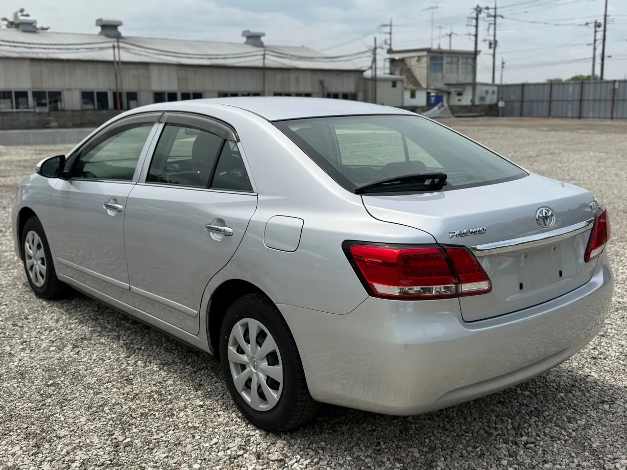 TOYOTA PREMIO 2020 — photo 2
