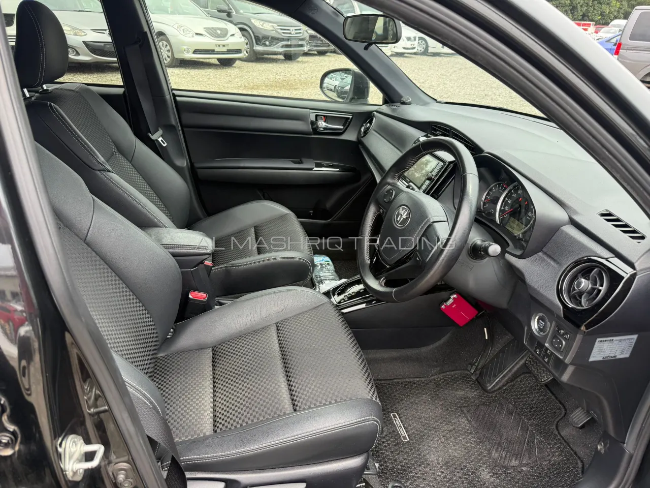 TOYOTA COROLLA FILEDER 2016 — photo 6
