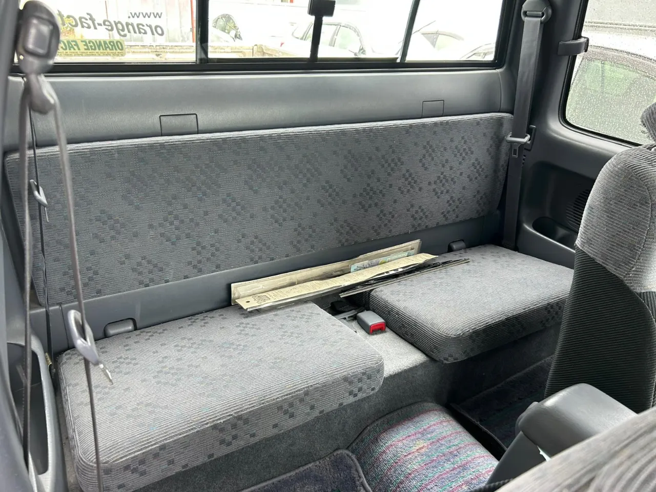 TOYOTA HILUX 2003 — photo 6
