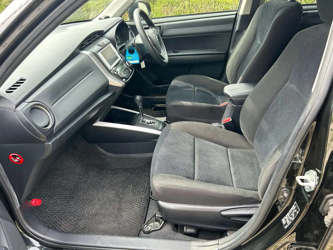 TOYOTA COROLLA FILEDER 2012 — photo 6