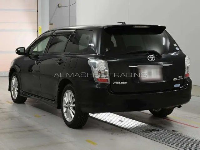 TOYOTA COROLLA FILEDER 2011 — photo 6