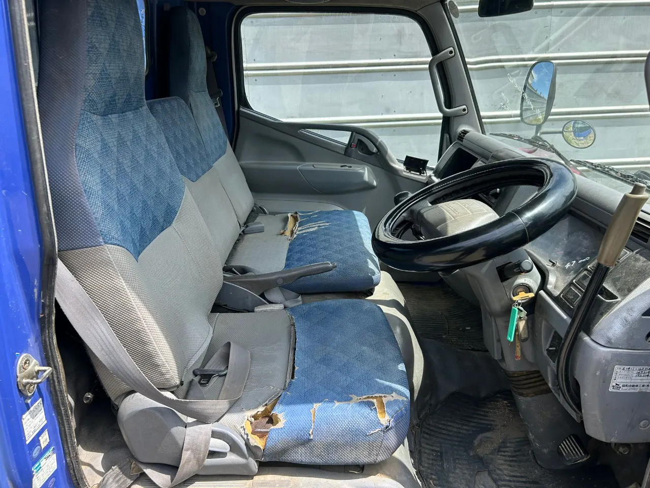 MITSUBISHI FUSO CANTER GUTS 2007 — photo 6