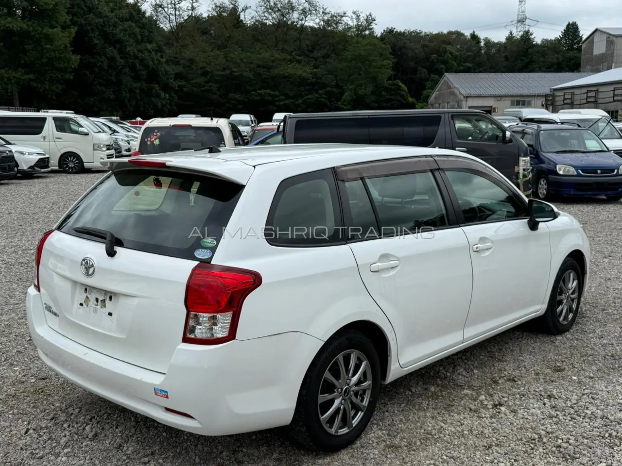 TOYOTA COROLLA FILEDER 2013 — photo 2