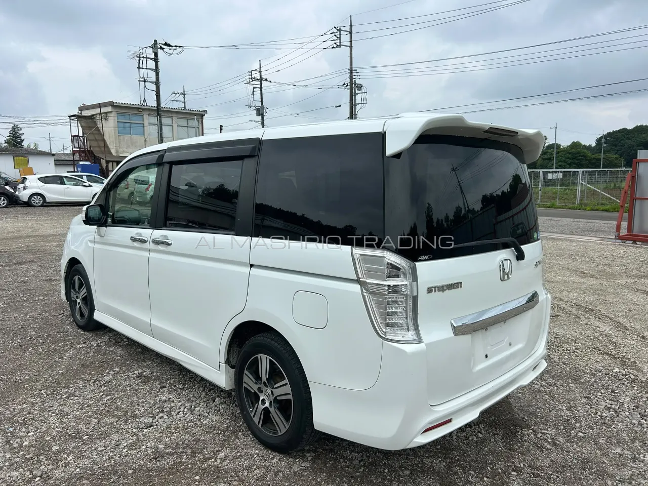 HONDA STEP WAGON 2013 — photo 2