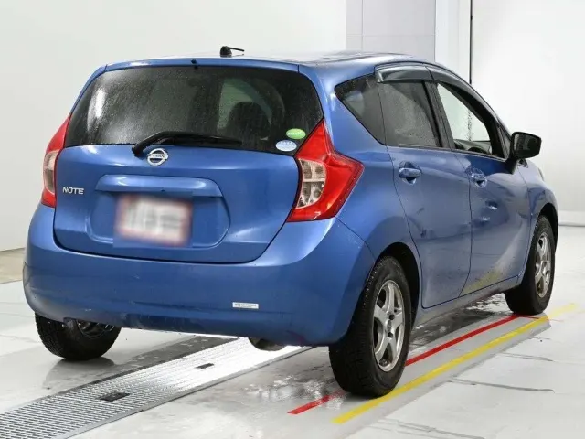 NISSAN NOTE 2015 — photo 2
