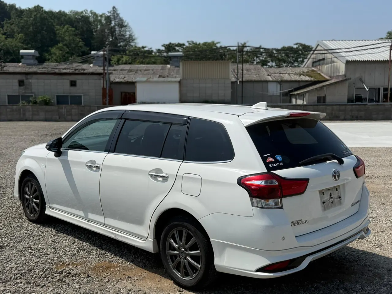 TOYOTA COROLLA FILEDER 2015 — photo 6