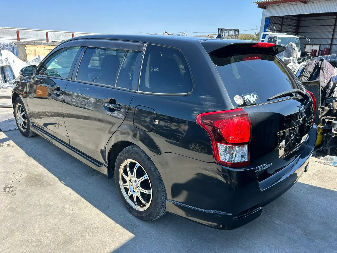 TOYOTA COROLLA FILEDER 2012 — photo 2