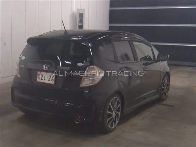 HONDA FIT 2011 — photo 2