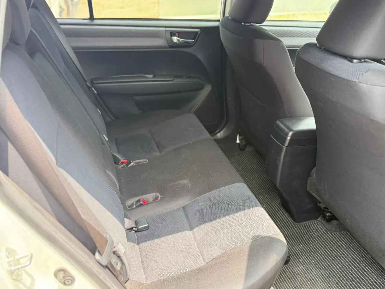 TOYOTA COROLLA FILEDER 2015 — photo 6
