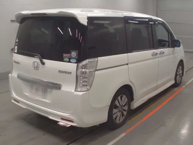 HONDA STEP WAGON 2012 — photo 2