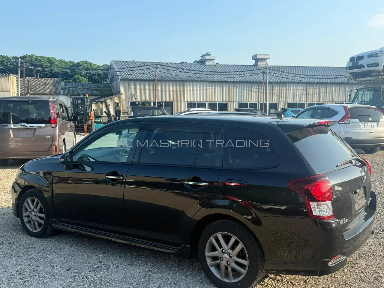 TOYOTA COROLLA FILEDER 2013 — photo 2
