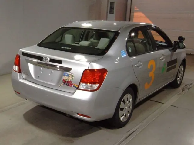 TOYOTA COROLLA FILEDER 2015 — photo 2