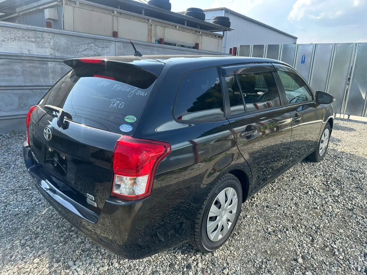TOYOTA COROLLA FILEDER 2012 — photo 6