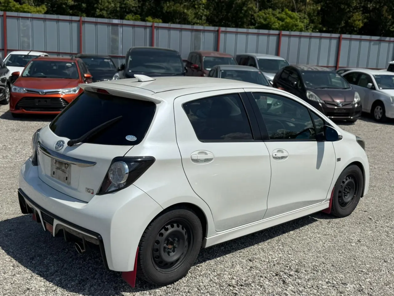 TOYOTA VITZ 2014 — photo 6