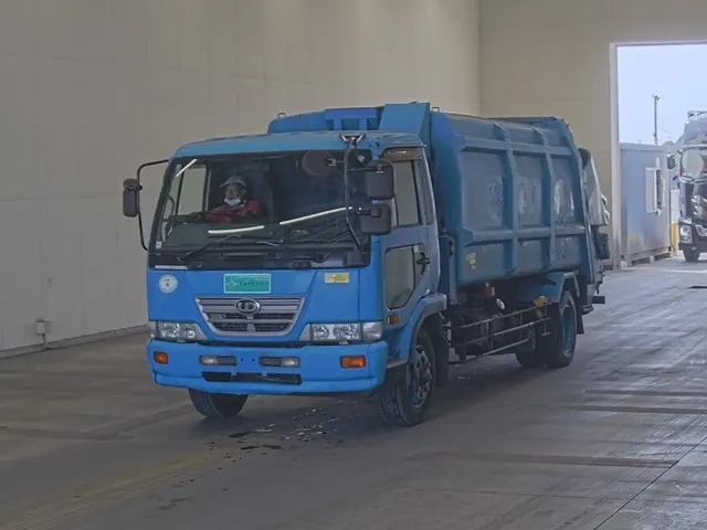 NISSAN TRUCK 2004 AM-35177