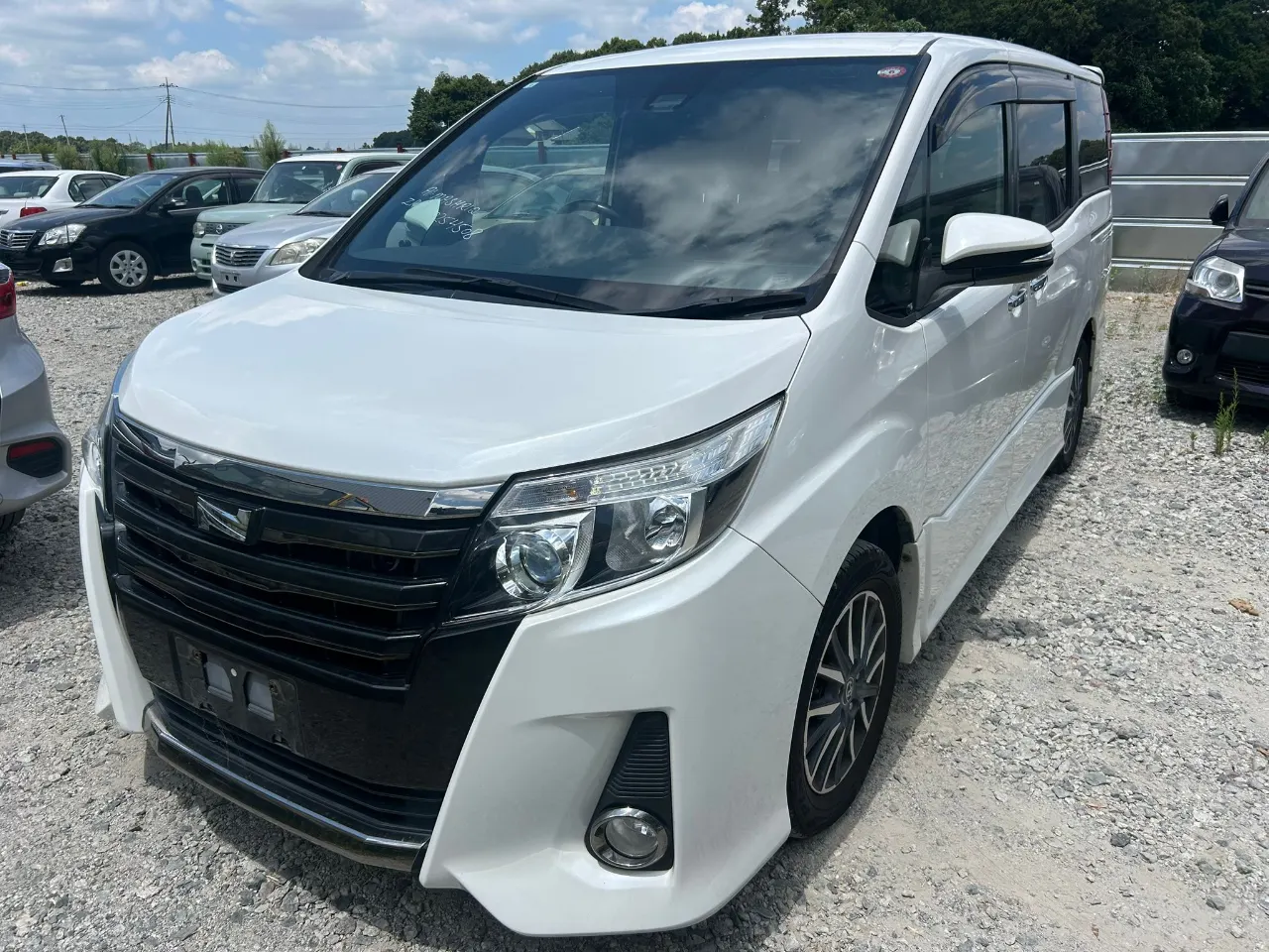 TOYOTA NOAH 2016 AM-35075
