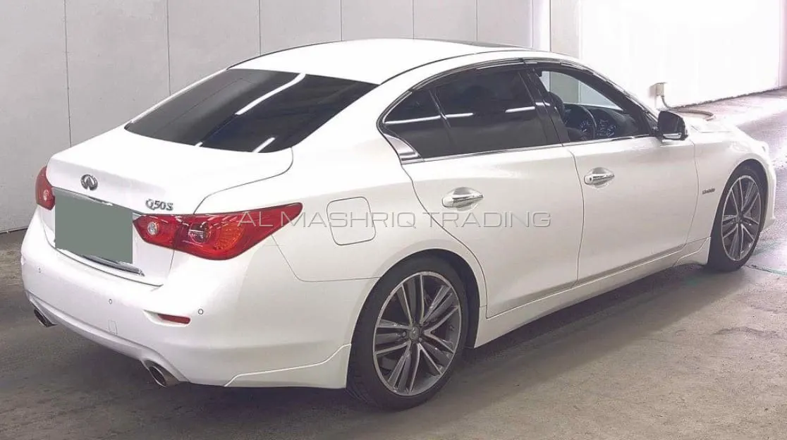 NISSAN SKYLINE 2014 — photo 2
