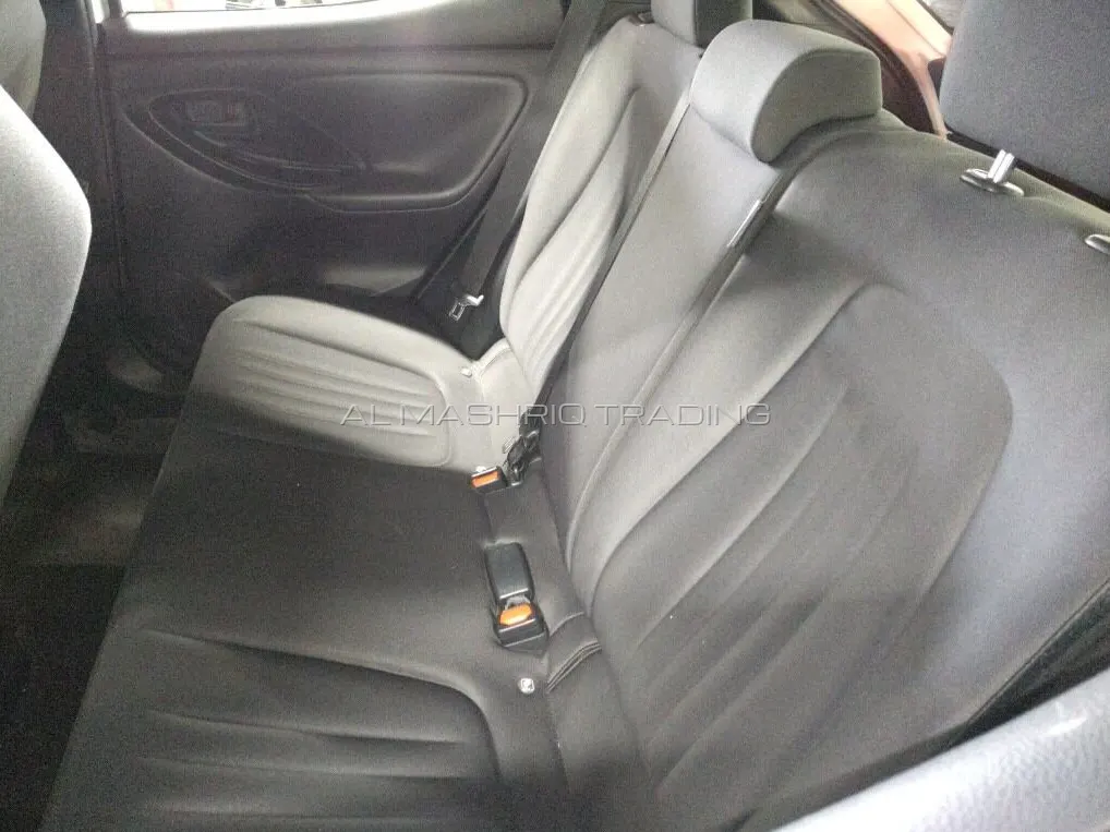 TOYOTA YARIS 2022 — photo 6