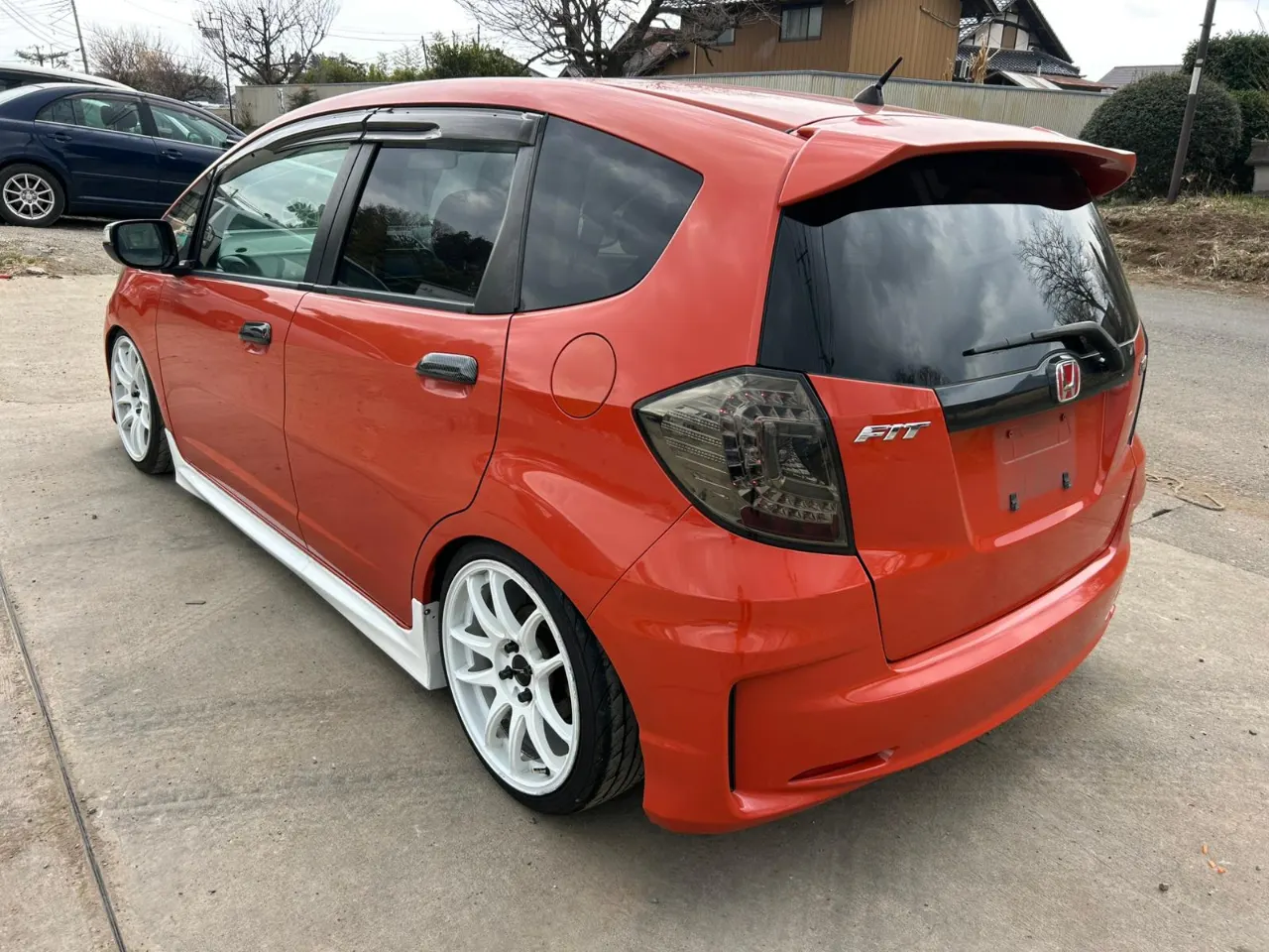 HONDA FIT 2011 — photo 2
