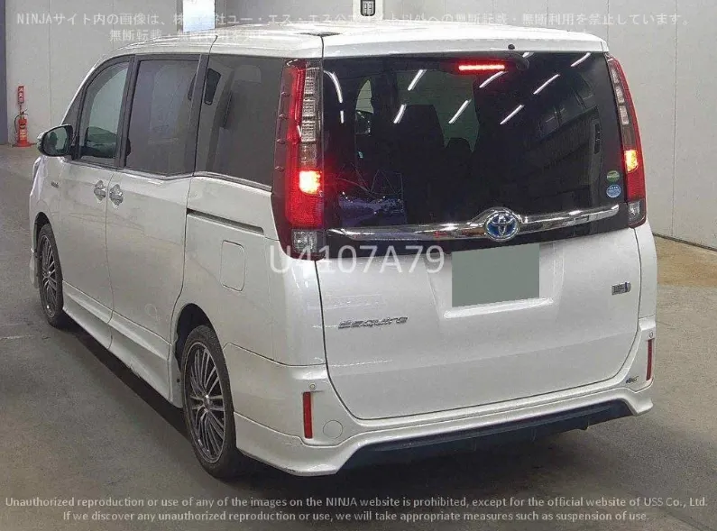 TOYOTA ESQUIRE 2015 — photo 6