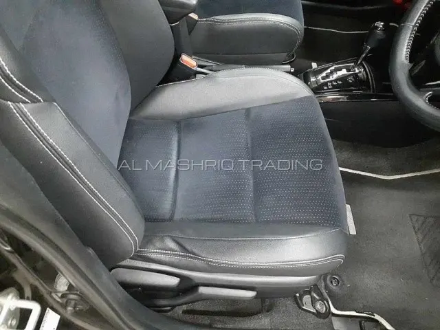 TOYOTA COROLLA FILEDER 2013 — photo 6