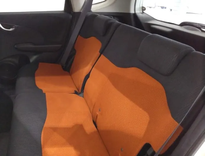 HONDA FIT 2011 — photo 6