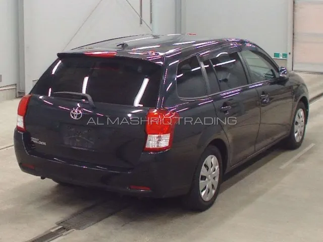 TOYOTA COROLLA FILEDER 2013 — photo 2