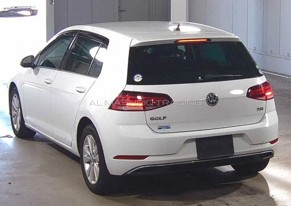 VOLKSWAGEN GOLF 2017 — photo 6