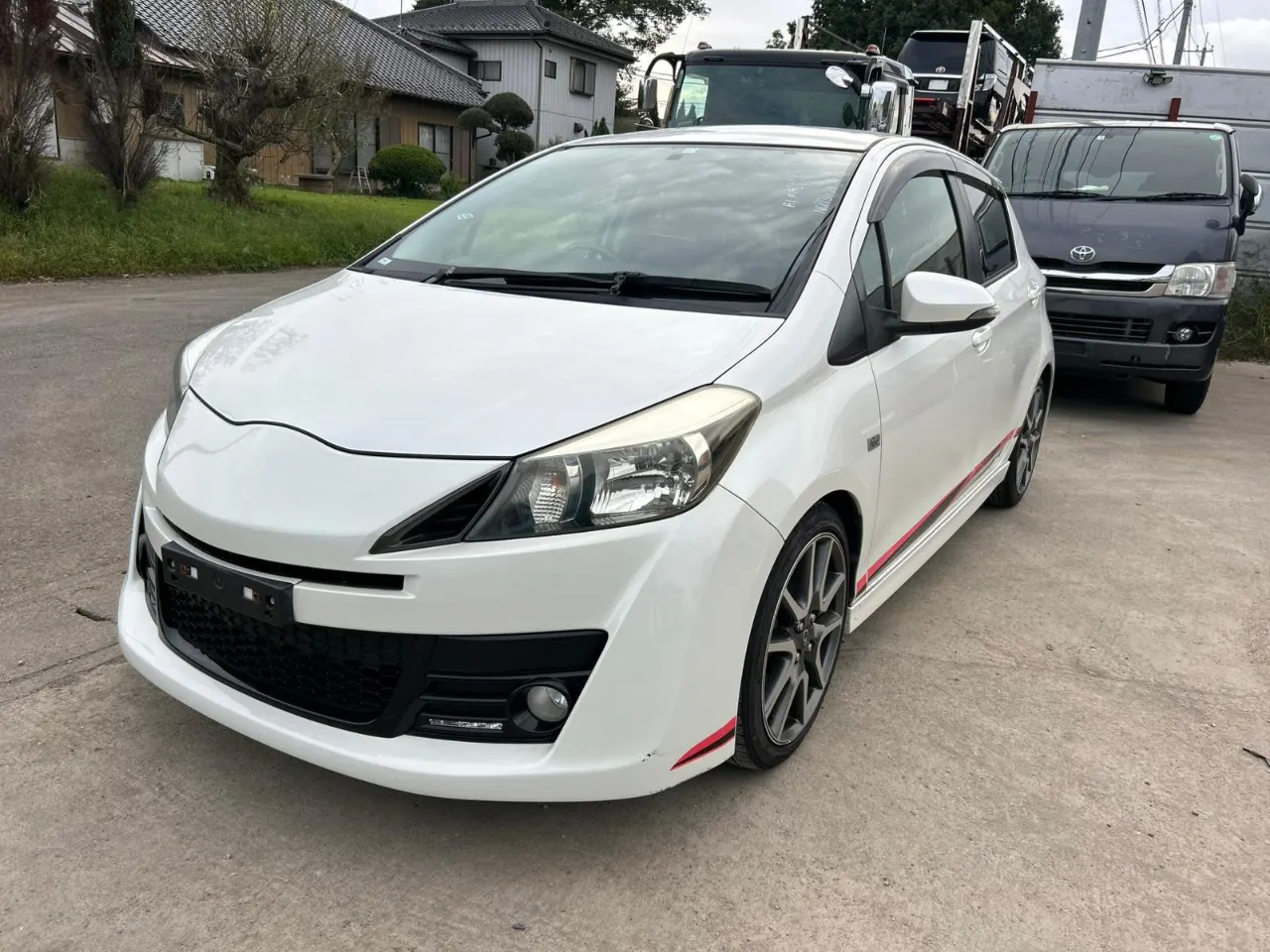 TOYOTA VITZ 2012 AM-35205