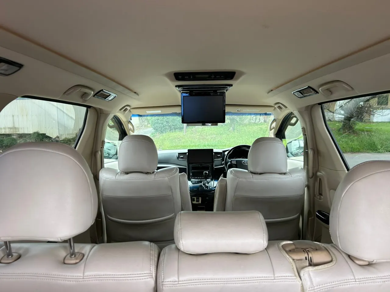 TOYOTA VELFIRE 2012 — photo 6