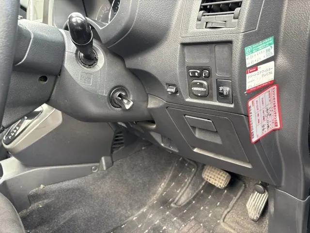 TOYOTA ALEX 2013 — photo 6