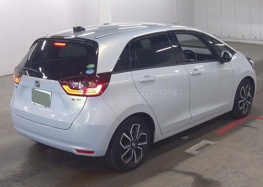 HONDA FIT 2020 — photo 2