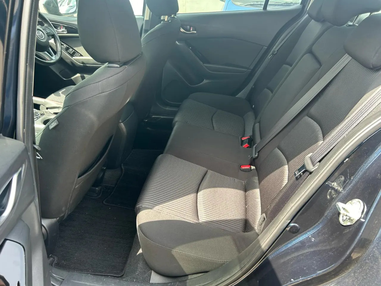 MAZDA AXELA 2015 — photo 6